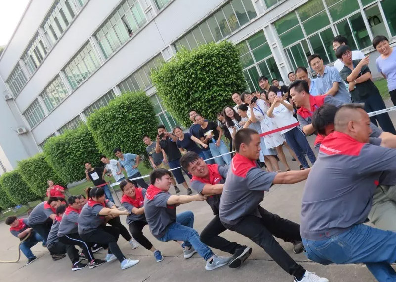 庆国庆 | 记PA集团显示“党群杯”拔河比赛