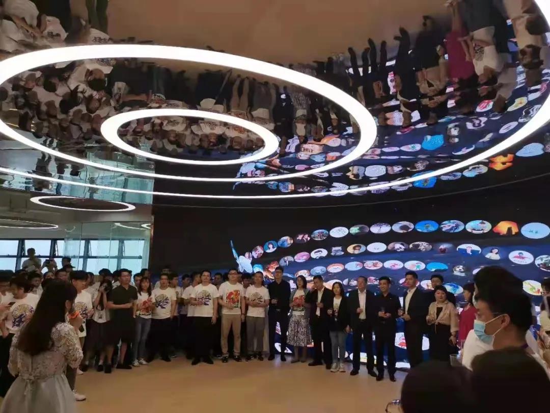 华世界|PA集团显示强势打造数字化商业时代
